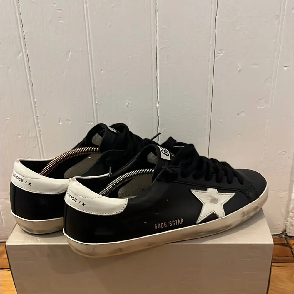 Golden Goose Black and White Sneakers - Picture 5 of 7